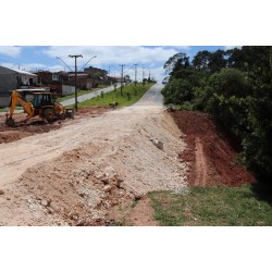 Obra na Avenida Canadá, em Campo Largo, entra na etapa final
